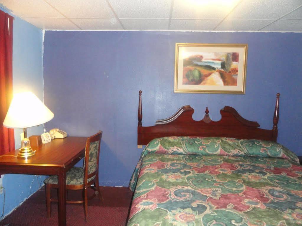 Budget Host Inn Somerset Exteriér fotografie
